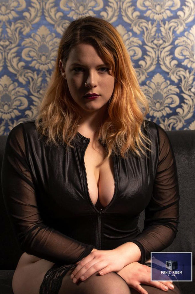Bizarrlady Alanis Cane
